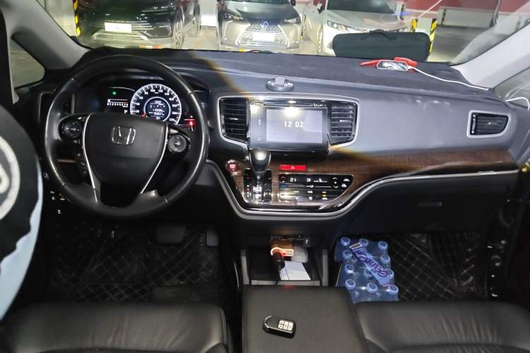 Used Honda Odyssey 2015 2.4L Smart Edition Center Console