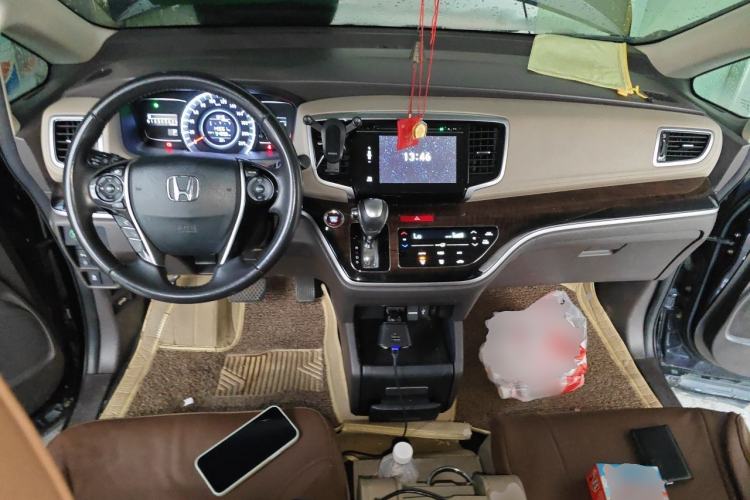 Used Honda Odyssey 2015 2.4L Smart Edition Center Console