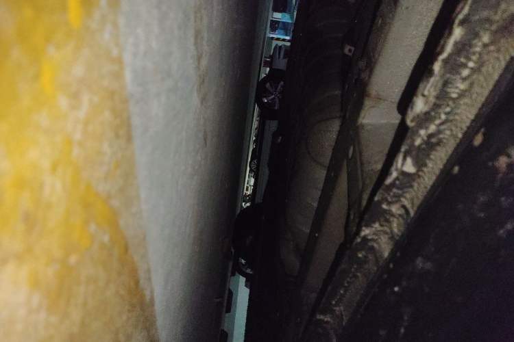Used Honda Odyssey 2015 2.4L Supreme Edition Chassis Front Left