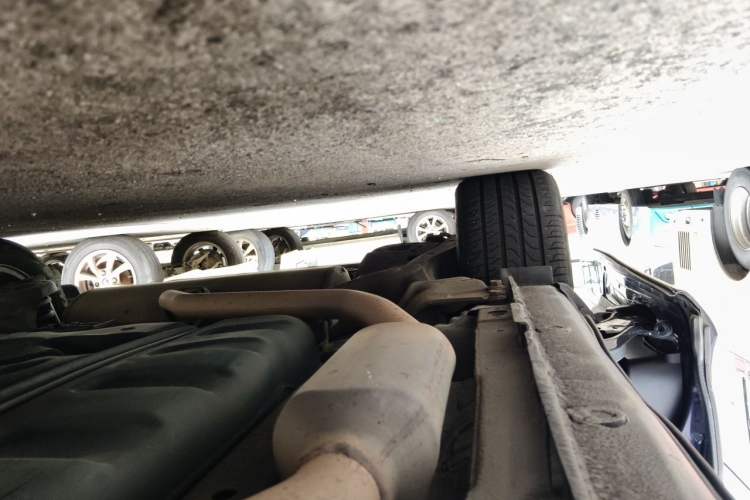Used Honda Odyssey 2015 2.4L Smart Edition Chassis Front Right