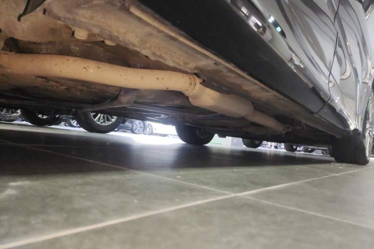 Used Honda Odyssey 2015 Revised 2.4L Luxury Edition Chassis Rear Right