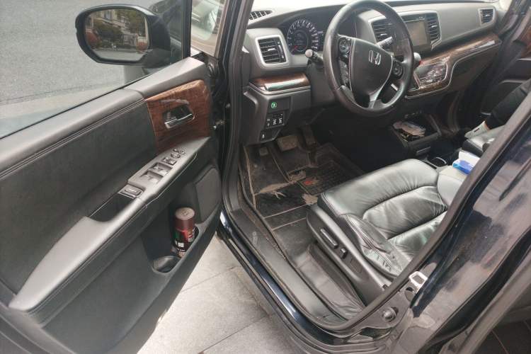 Used Honda Odyssey 2015 2.4L Smart Edition Driver Seat