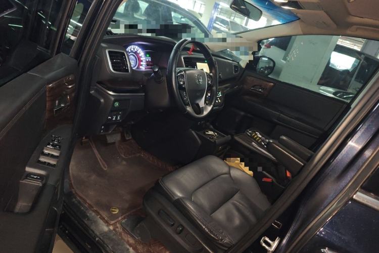 Used Honda Odyssey 2015 Updated Version 2.4L Smart Edition Driver Seat