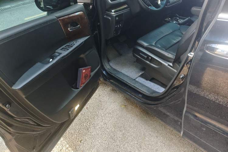 Used Honda Odyssey 2015 Updated Version 2.4L Smart Edition Driver Seat