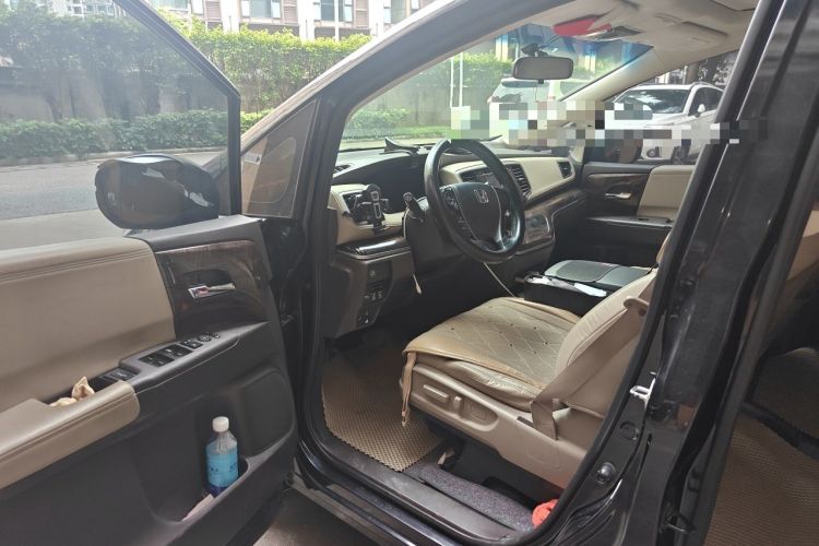 Used Honda Odyssey 2015 2.4L Luxury Edition Driver Seat
