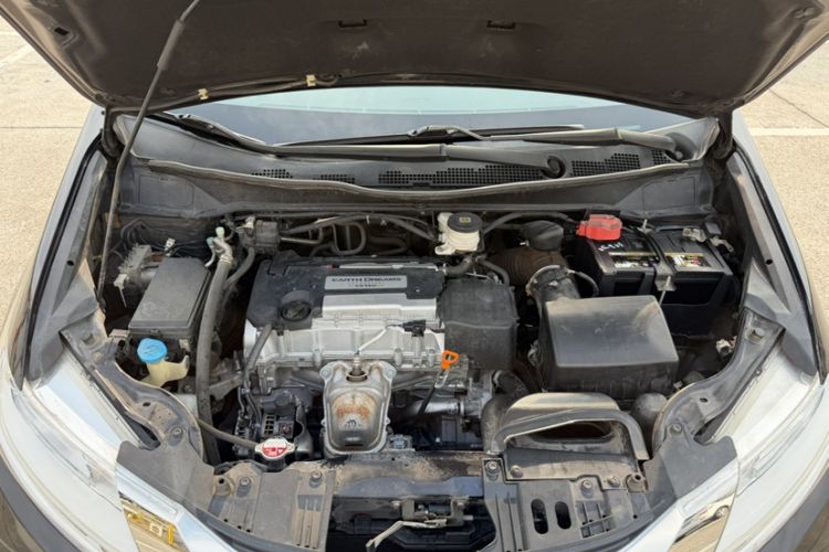 Used Honda Odyssey 2015 Updated 2.4L Smart Cool Version Engine Bay