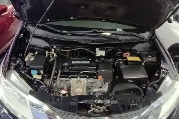 Used Honda Odyssey 2015 Revised Version 2.4L Comfort Edition Engine Bay