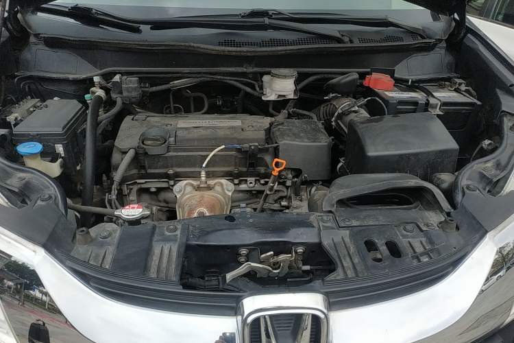 Used Honda Odyssey 2015 Updated Version 2.4L Smart Edition Engine Bay