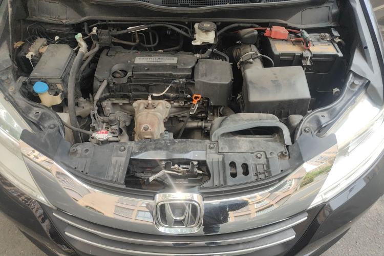 Used Honda Odyssey 2015 2.4L Luxury Edition Engine Bay