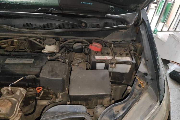 Used Honda Odyssey 2015 2.4L Smart Edition Engine Bay Left