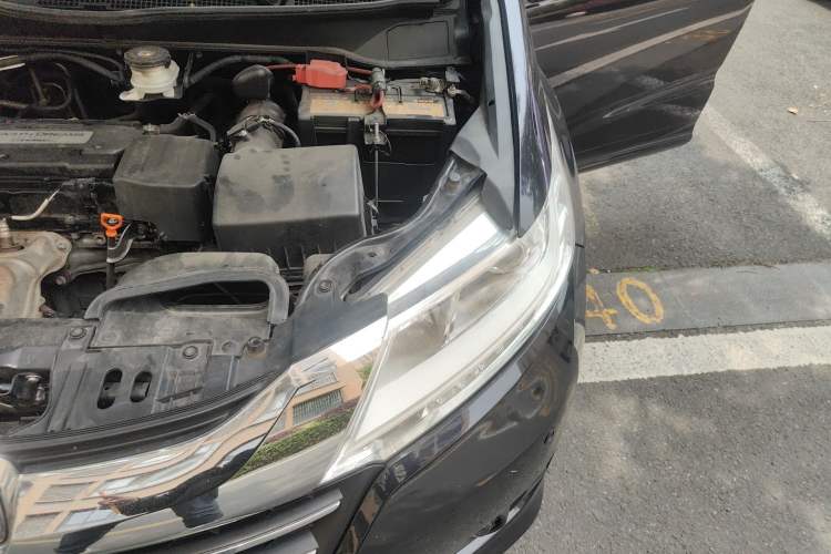 Used Honda Odyssey 2015 2.4L Luxury Edition Engine Bay Left
