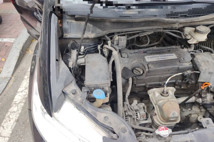 Used Honda Odyssey 2015 Updated Version 2.4L Smart Edition Engine Bay Right