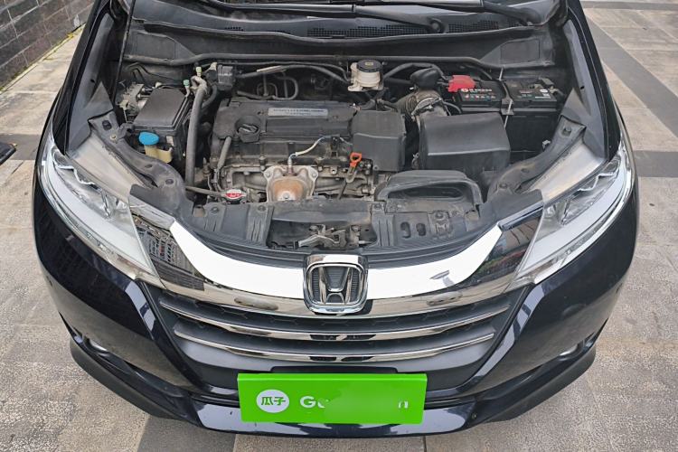 Used Honda Odyssey 2015 2.4L Smart Edition Engine Bay