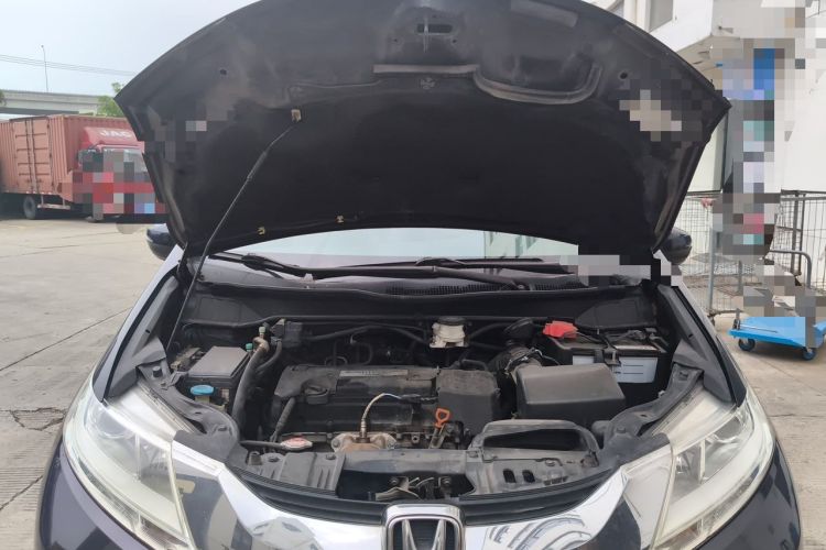 Used Honda Odyssey 2015 Revised Version 2.4L Comfort Edition Engine Bay