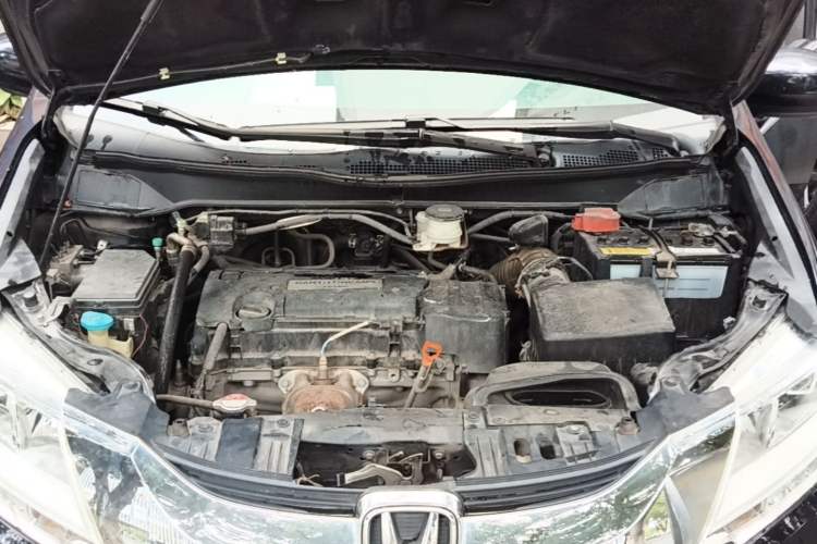 Used Honda Odyssey 2015 Updated Version 2.4L Smart Edition Engine Bay