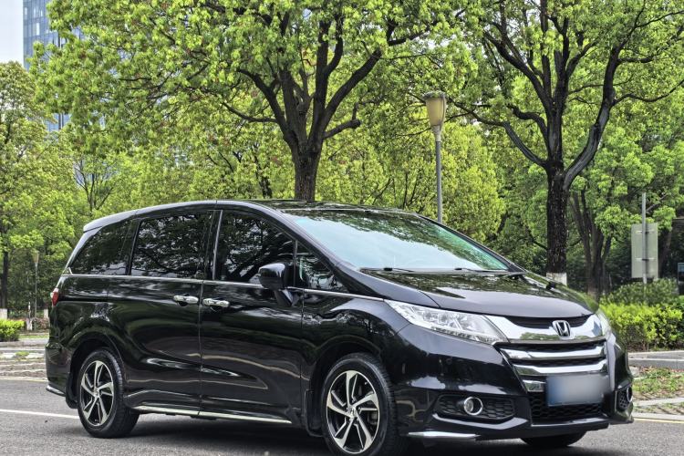 Used Honda Odyssey 2015 Updated 2.4L Smart Cool Version Exterior 1
