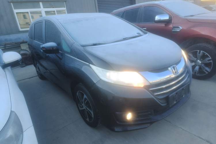 Used Honda Odyssey 2015 Updated Version 2.4L Smart Edition Exterior 1