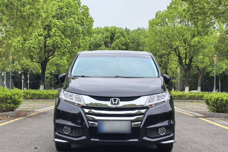 Used Honda Odyssey 2015 Updated 2.4L Smart Cool Version Exterior 2