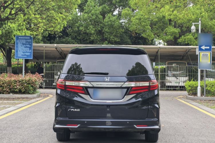 Used Honda Odyssey 2015 Updated 2.4L Smart Cool Version Exterior 5
