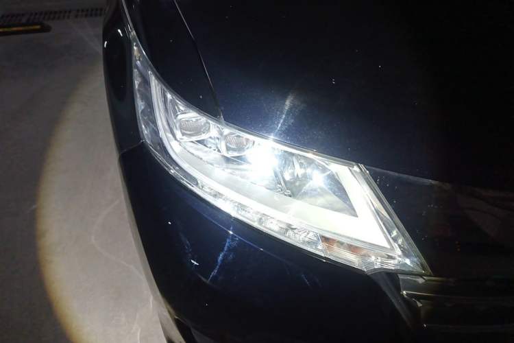 Used Honda Odyssey 2015 Updated Version 2.4L Smart Edition Exterior 6