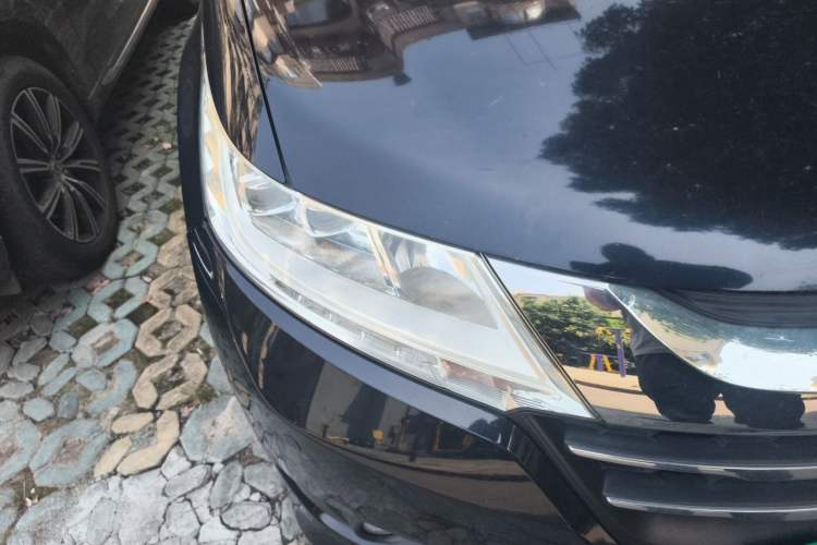 Used Honda Odyssey 2015 Updated Version 2.4L Smart Edition Exterior 6