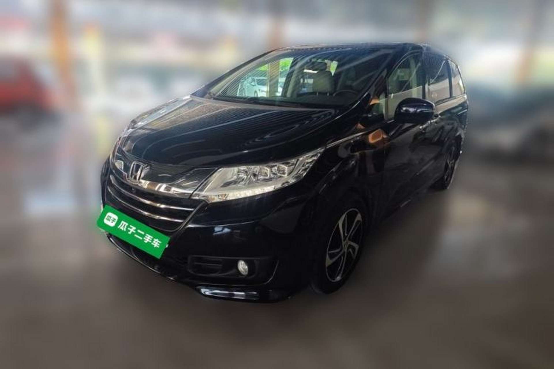 Used Honda Odyssey 2015 2.4L Supreme Edition Front Left 45 Deg
