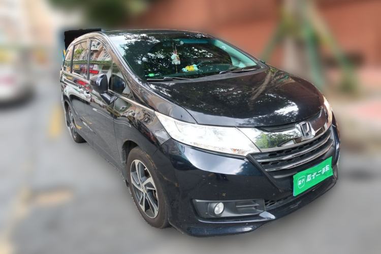 Used Honda Odyssey 2015 2.4L Smart Edition Front Right 45 Deg