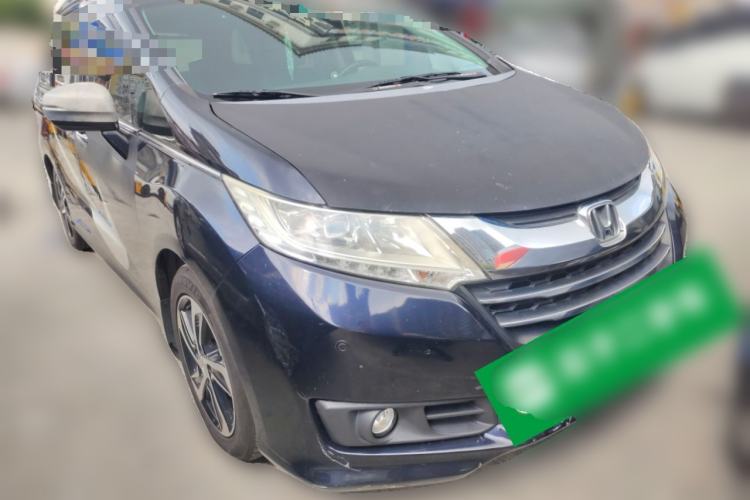 Used Honda Odyssey 2015 2.4L Smart Edition Front Right 45 Deg