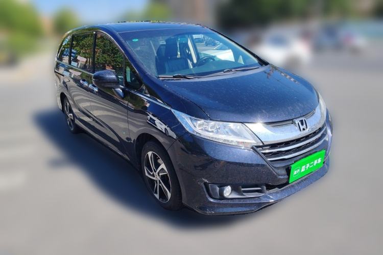 Used Honda Odyssey 2015 2.4L Prestige Edition Front Right 45 Deg