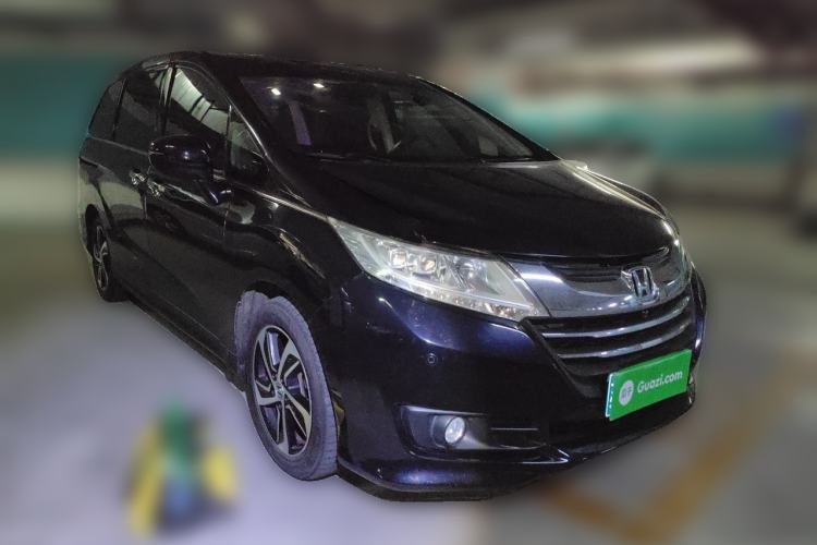 Used Honda Odyssey 2015 2.4L Supreme Edition Front Right 45 Deg