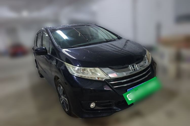 Used Honda Odyssey 2015 2.4L Smart Edition Front Right 45 Deg