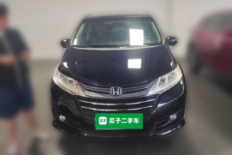 Used Honda Odyssey 2015 Revised 2.4L Luxury Edition Front
