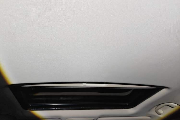 Used Honda Odyssey 2015 2.4L Smart Edition Headliner