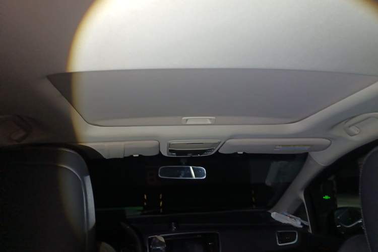 Used Honda Odyssey 2015 Updated Version 2.4L Smart Edition Headliner