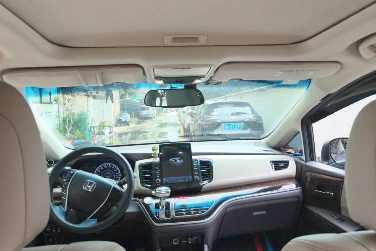 Used Honda Odyssey 2015 Revised 2.4L Luxury Edition Headliner