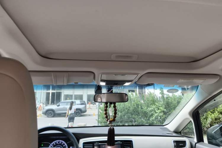 Used Honda Odyssey 2015 Revised 2.4L Luxury Edition Headliner