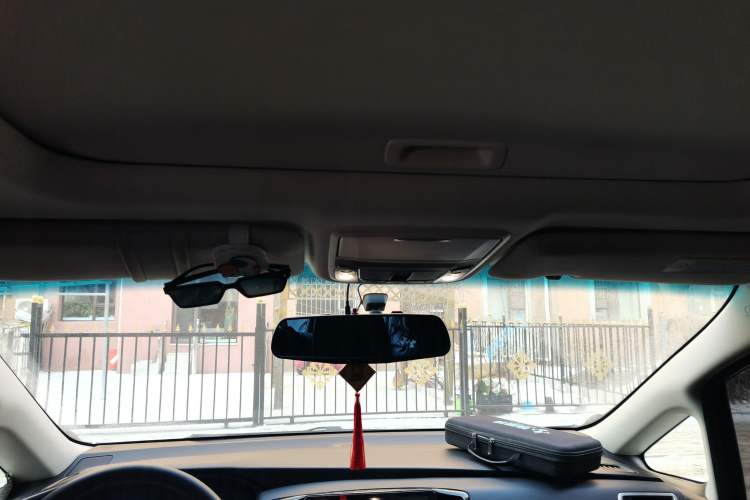 Used Honda Odyssey 2015 Updated Version 2.4L Smart Edition Headliner
