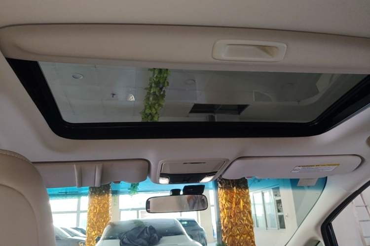 Used Honda Odyssey 2015 Revised 2.4L Luxury Edition Headliner