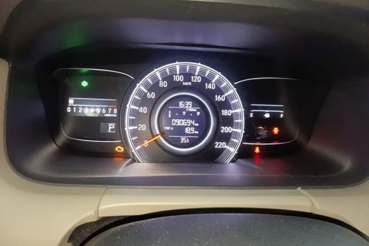 Used Honda Odyssey 2015 Revised Version 2.4L Comfort Edition Instrument Cluster