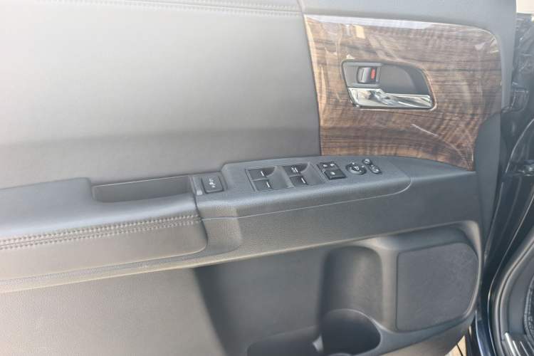 Used Honda Odyssey 2015 2.4L Smart Edition Interior 2