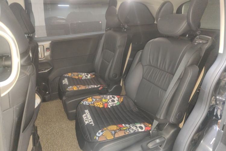 Used Honda Odyssey 2015 2.4L Smart Edition Interior 4