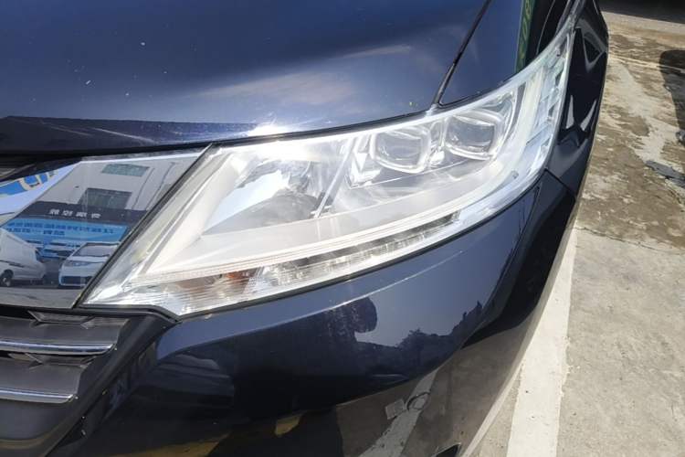 Used Honda Odyssey 2015 Updated Version 2.4L Smart Edition Left Front Headlight