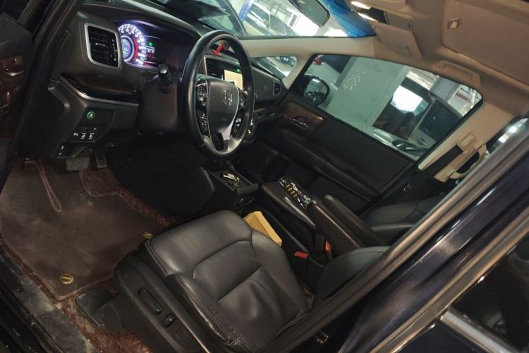 Used Honda Odyssey 2015 Updated Version 2.4L Smart Edition Left Front Seat