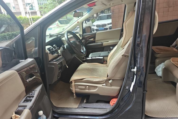 Used Honda Odyssey 2015 2.4L Luxury Edition Left Front Seat