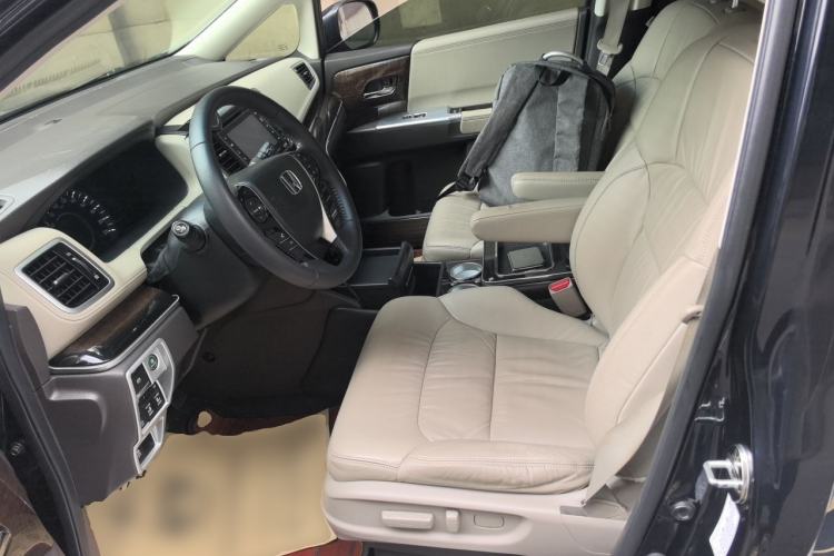 Used Honda Odyssey 2015 Revised Version 2.4L Supreme Edition Left Front Seat