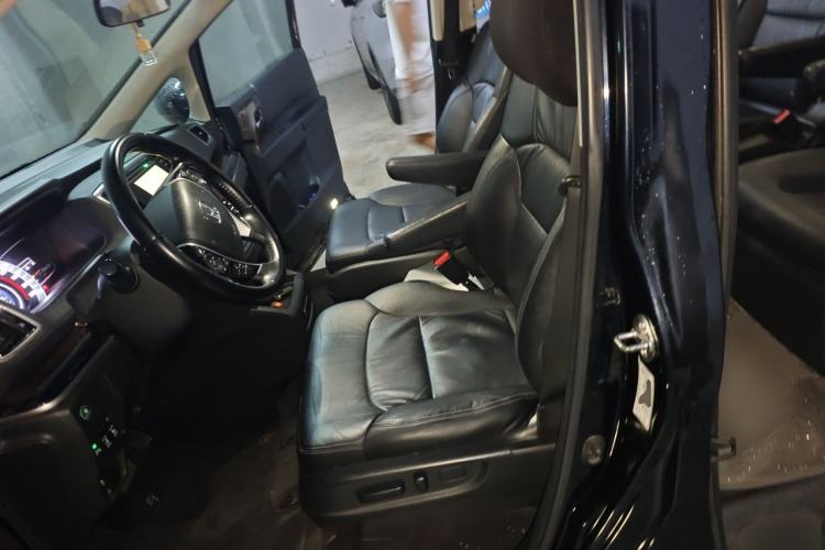 Used Honda Odyssey 2015 2.4L Smart Edition Left Front Seat
