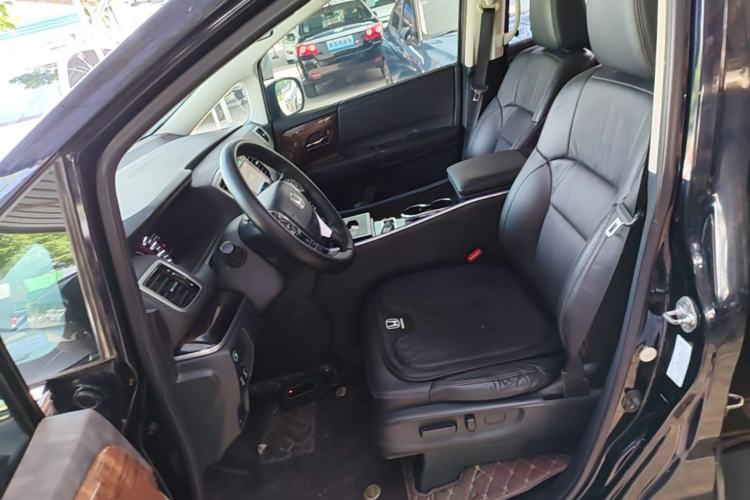 Used Honda Odyssey 2015 Updated Version 2.4L Smart Edition Left Front Seat