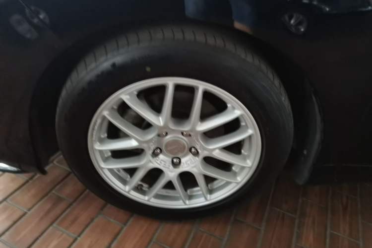 Used Honda Odyssey 2015 Updated Version 2.4L Smart Edition Left Front Wheel Hub