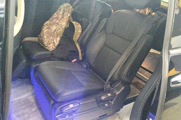 Used Honda Odyssey 2015 2.4L Smart Edition Left Rear Seat