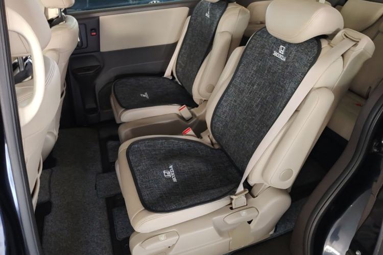 Used Honda Odyssey 2015 Revised 2.4L Luxury Edition Left Rear Seat